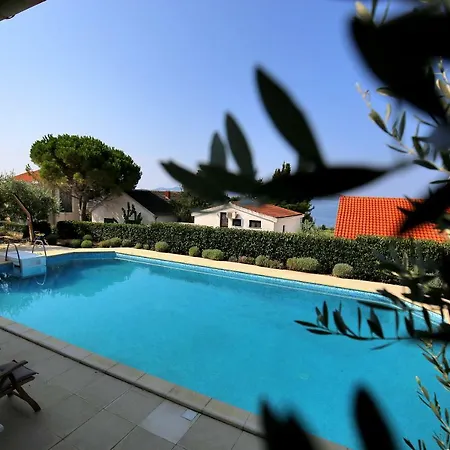 Villa Clara Kozino