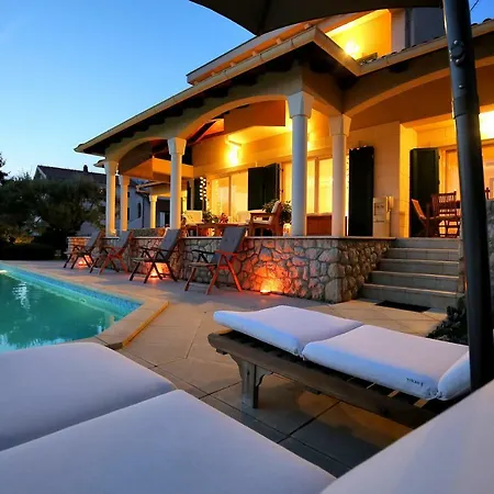 Villa Clara Kozino