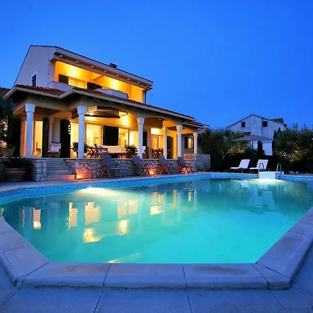 Villa Clara *